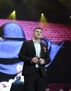 «Служить России»