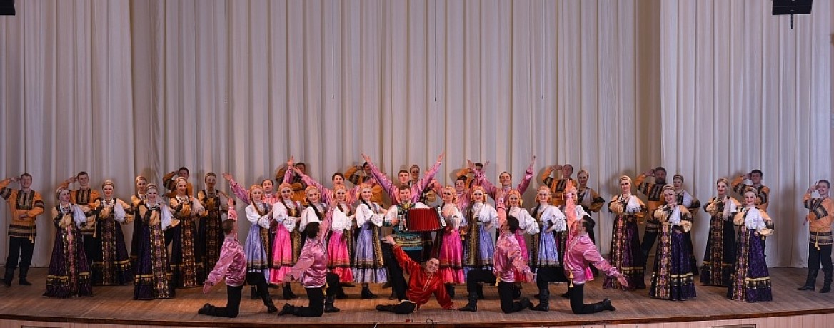 Трансляция концерта Оренбургского русского народного хора