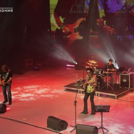 VIVA LA ROCK!, 12/11/2025