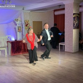 «Директор театра» в Малом зале филармонии.