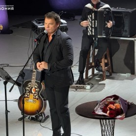 Концерт Евгения Дятлова в Калужской областной филармонии.