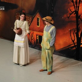 Зрители отправились на поиски «Волшебника Изумрудного города».