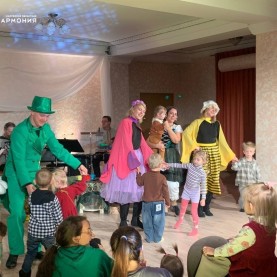 Сказка про «Муху-Цокотуху».