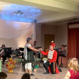 Сказка про «Муху-Цокотуху».