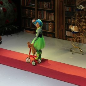 Театр кошек Юрия Куклачёва.