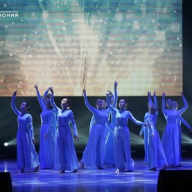 «Время верить в чудеса!» от ансамбля эстрадного танца «ЧАО»!