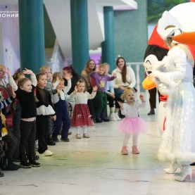 «Волшебная школа Снегурочки» в Калужской филармонии.