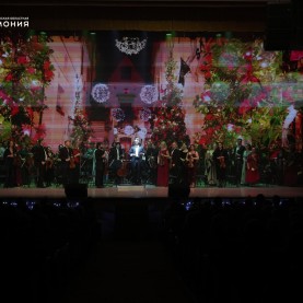Калужская филармония поздравила зрителей с Новым годом!