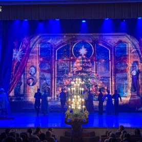 «Щелкунчик» Московского государственного театра танца «Гжель».