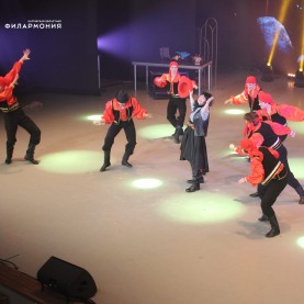 Второй показ программы «Новогодний переполох».