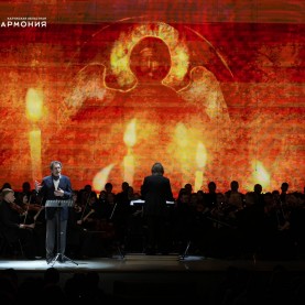 «Запечатленный ангел» народного артиста России Евгения Князева.