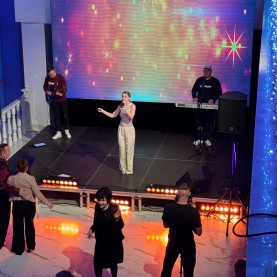 Новогодний танцевальный вечер с ВИА «Орион».