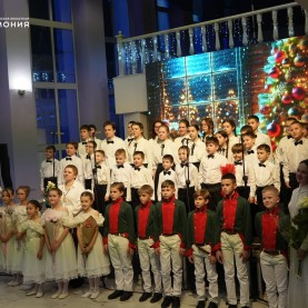 «В Новый год со сказками!» в Калужской филармонии.