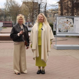 В Музыкальном сквере новая экспозиция репродукций «Шедевры на века»