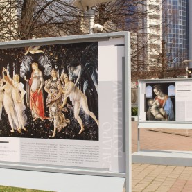 В Музыкальном сквере новая экспозиция репродукций «Шедевры на века»