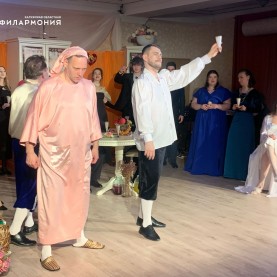 Оперетта Гаэтано Доницетти в Малом зале Гостиного двора.