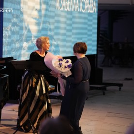 Вечер романсов с Ольгой Невской и Дмитрием Мальцевым.