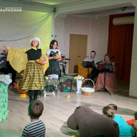 Сказочка для лялечек «Муха-Цокатуха».