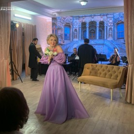 «Гастроли неподражаемой Сильвы в Гостиных рядах».