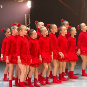 «Там, за туманами», танцевальный салон «Контрасты».