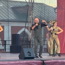 «Вечеринка на Гостинке».