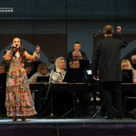 «Ах ты, душечка» в Гостином дворе.