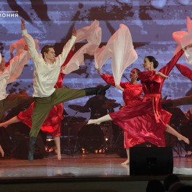 Программа о подвиге лениградцев тронула сердца зрителей.