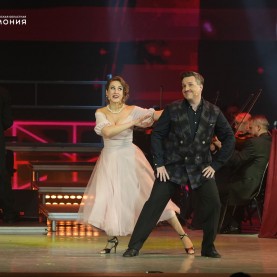 Юбилей «Королевой оперетты»  — Эльвиры Никифоровой.