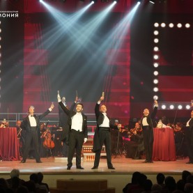 Юбилей «Королевой оперетты»  — Эльвиры Никифоровой.