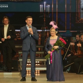 Юбилей «Королевой оперетты»  — Эльвиры Никифоровой.
