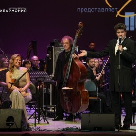 «Симфоджаз» Дениса Мацуева в Калужской филармонии.