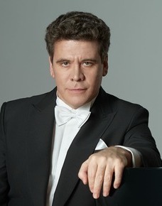 Трансляция концерта «Концертному залу Чайковского — 85 лет»