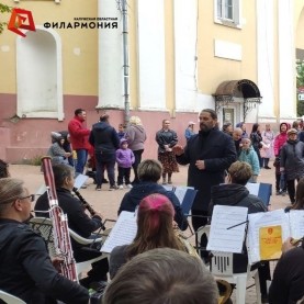 Губернский духовой оркестр выступил в честь Дня Весны и Труда!