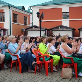 Яркая концертная программа «В ритме лета»!