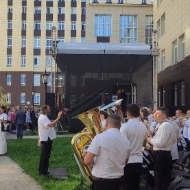 Губернский духовой оркестр выступил на Дне знаний в КГУ им. К. Э. Циолковского.