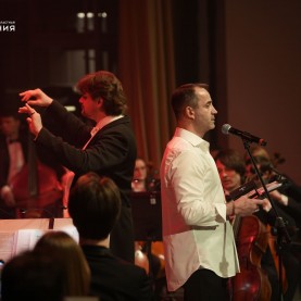 Дмитрий Певцов и Государственный Кремлёвский оркестр.