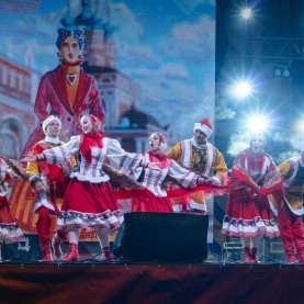 Артисты филармонии выступили на открытии проекта «Калуга – Новогодняя столица России».