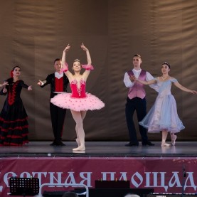 В Гостином дворе прошёл первый хореографический фестиваль «Лето грации».