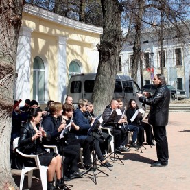 Губернский духовой оркестр на Празднике Весны и Труда.