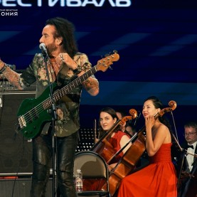 В Калуге открылся ХХV Международный музыкальный фестиваль «Мир гитары»!